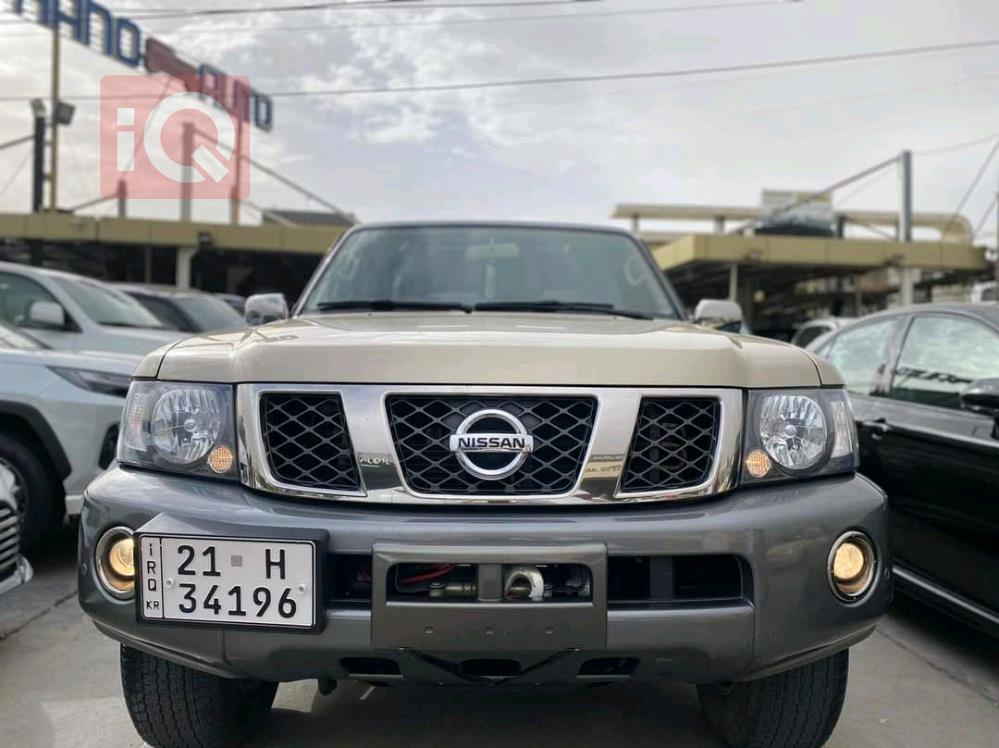 Nissan Patrol Safari